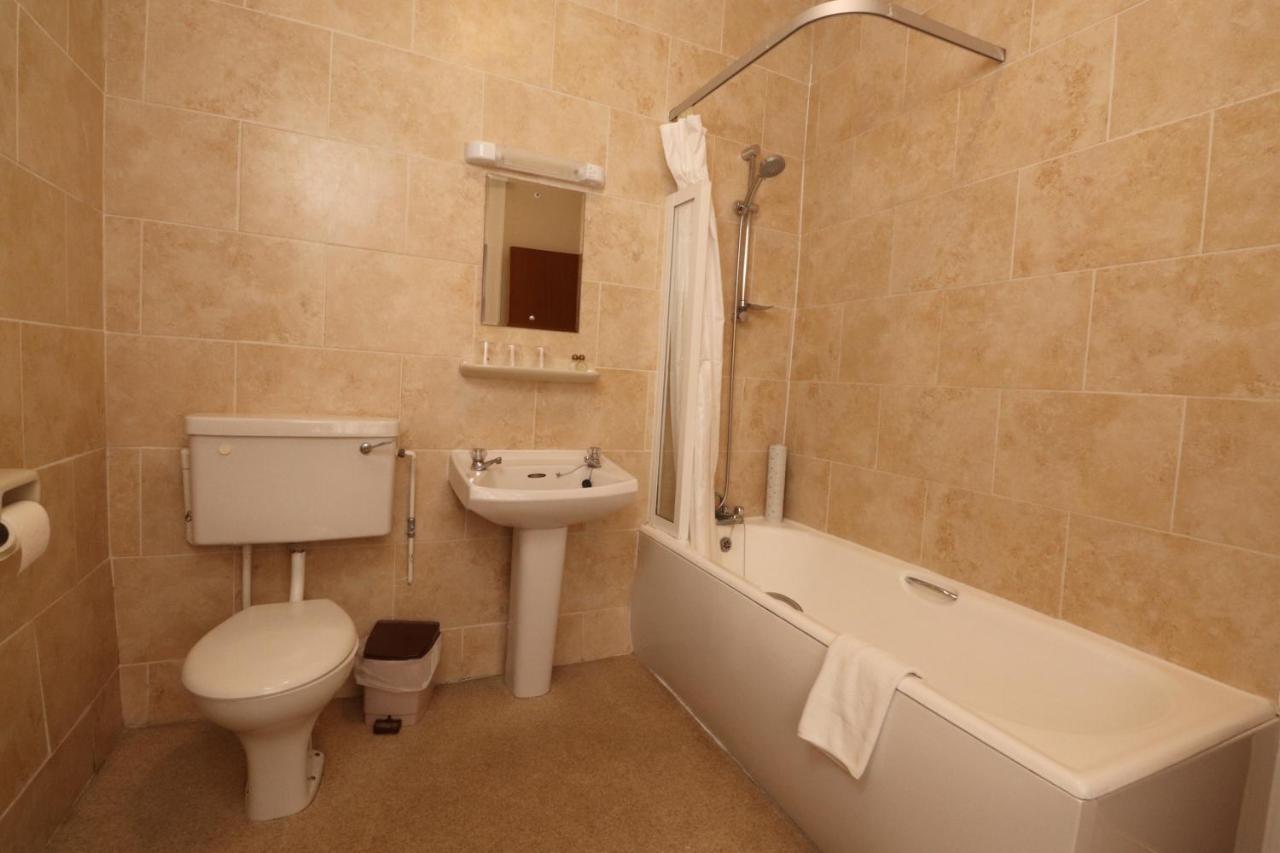 The Esplanade Hotel 3*