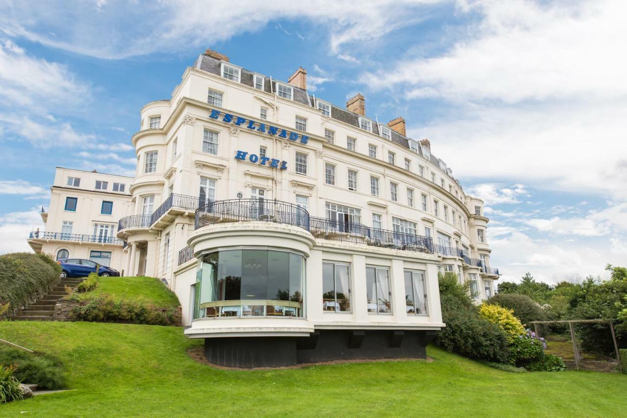 The Esplanade 3*